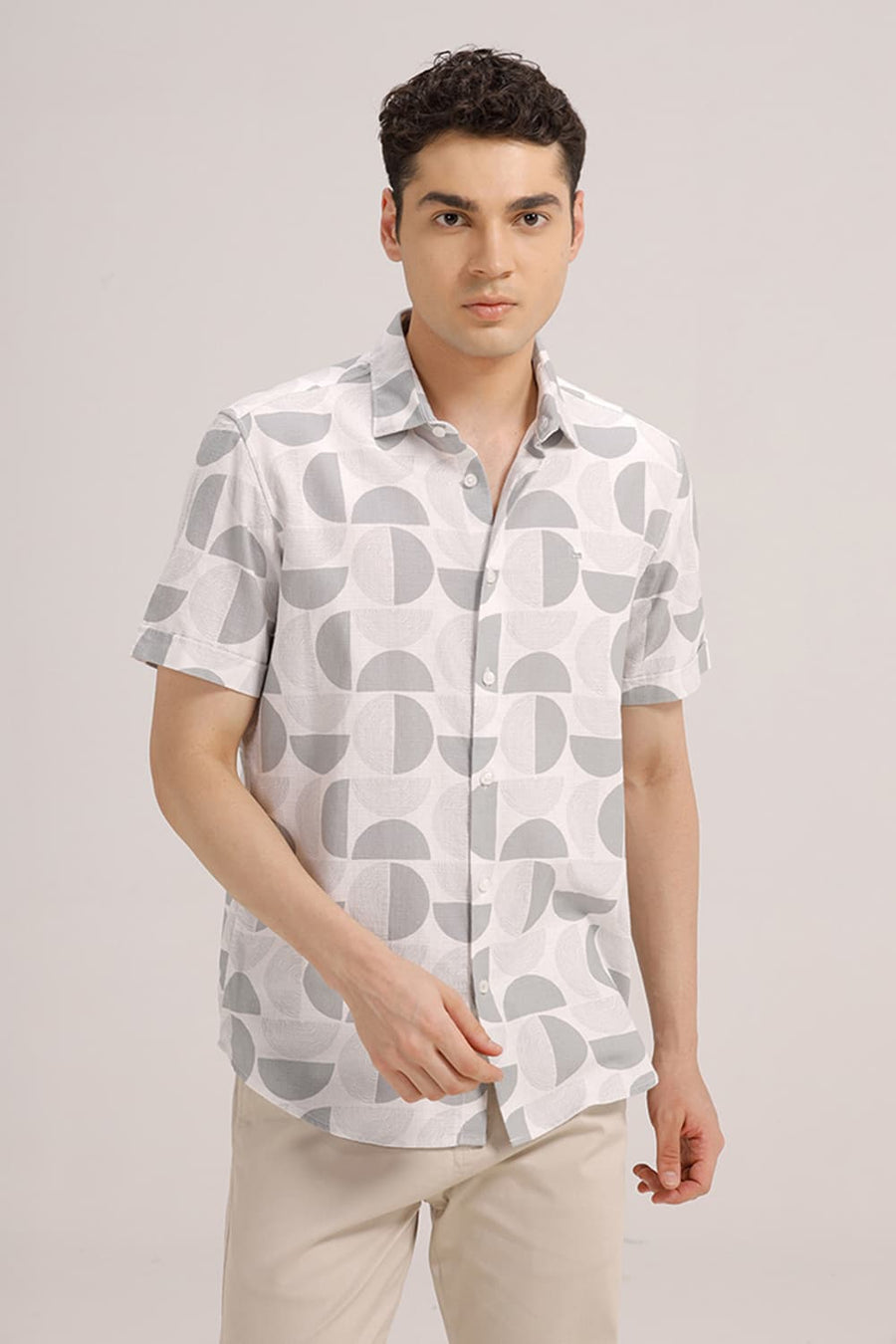BASICS SLIM FIT CLOUD WHITE COTTON HOPSACK PRINTED HALFSLEEVES SHIRT