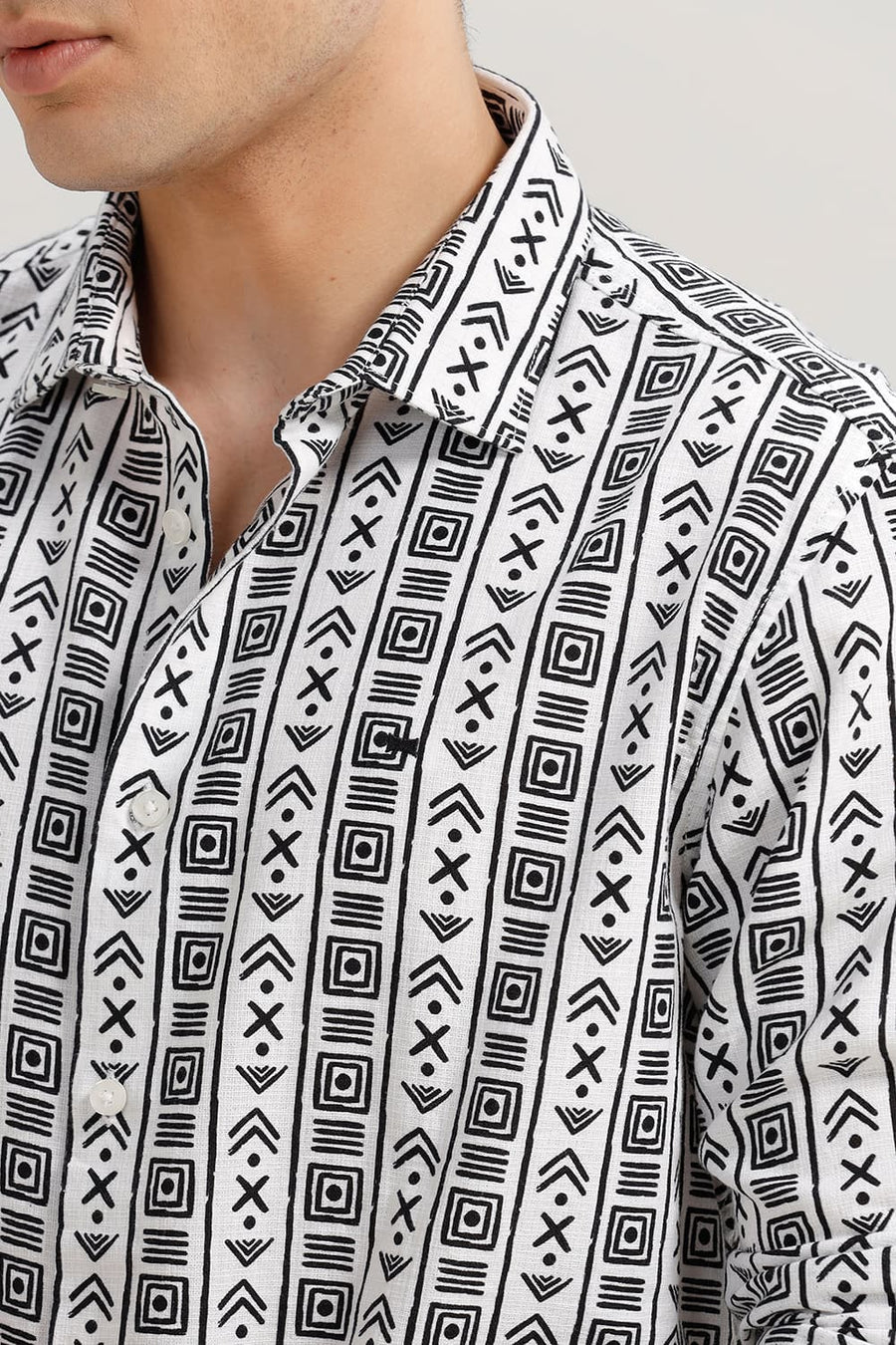 BASICS SLIM FIT WHITE COAL COTTON HOPSACK PRINTED SHIRT