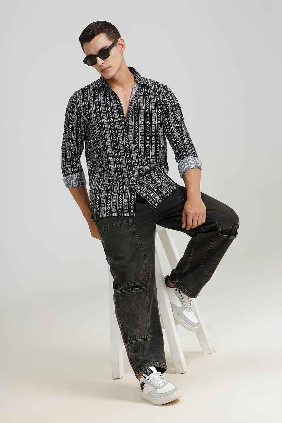 BASICS SLIM FIT BLACK BEAUTY COTTON HOPSACK PRINTED SHIRT