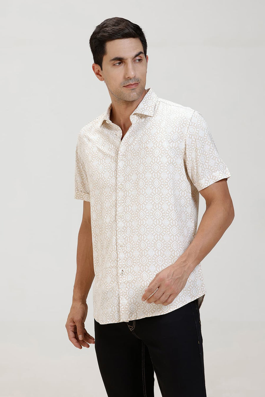 BASICS SLIM FIT MACADAMIA KHAKI VISCOSE PRINTED HALFSLEEVES SHIRT