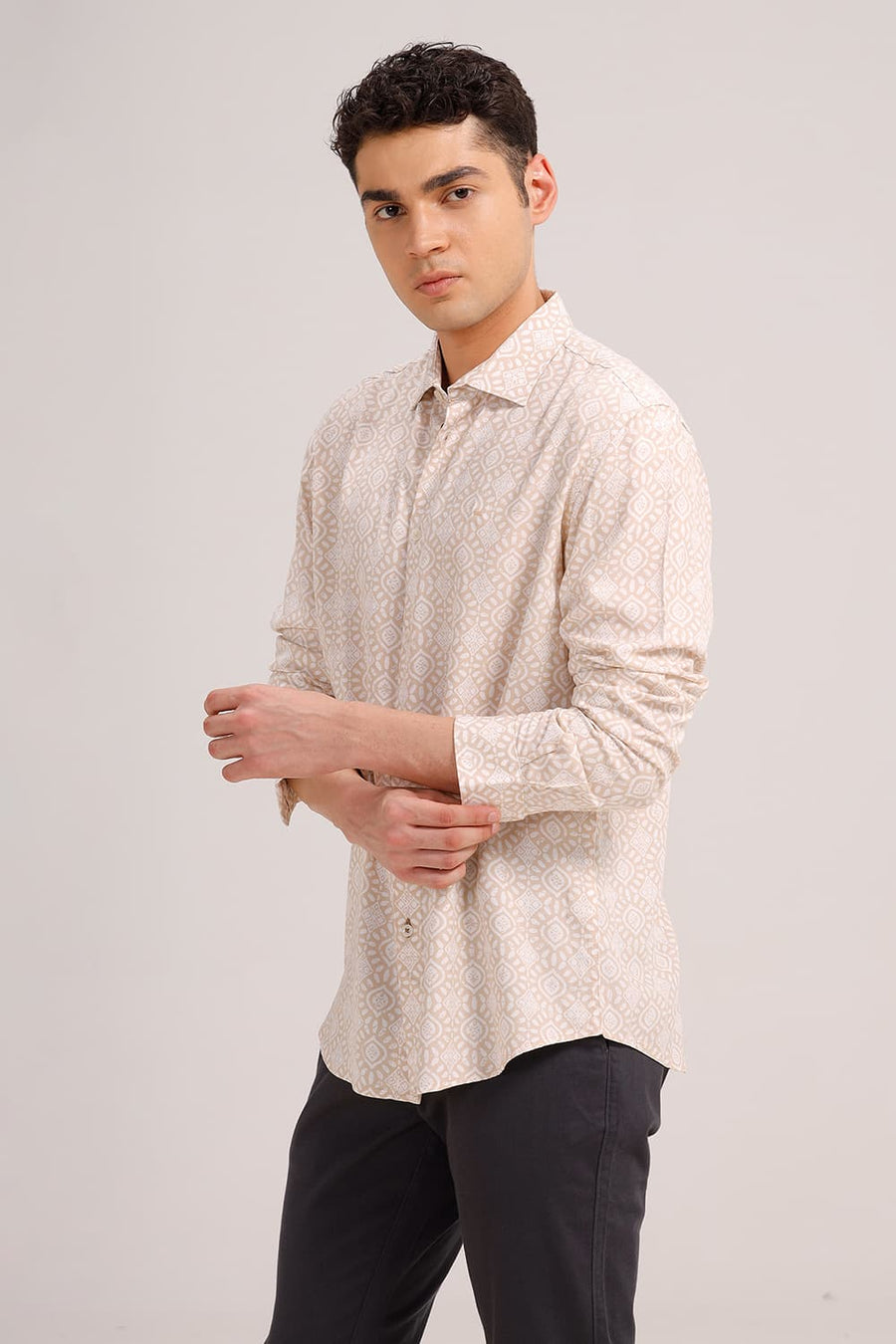 BASICS SLIM FIT MACADAMIA KHAKI VISCOSE PRINTED SHIRT