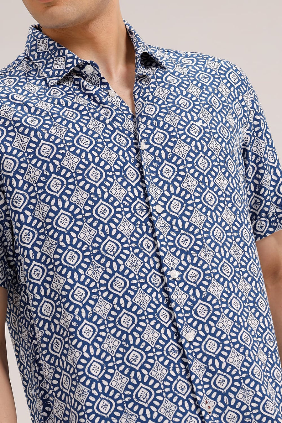 BASICS SLIM FIT NAUTICAL MIDBLUE VISCOSE PRINTED HALFSLEEVES SHIRT