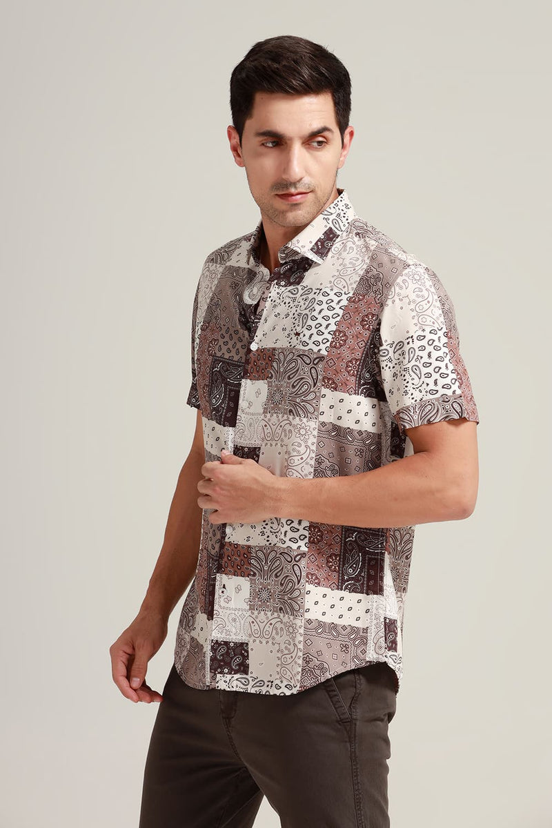 SLIM FIT VISCOSE PRINTED HALFSLEEVES SHIRT