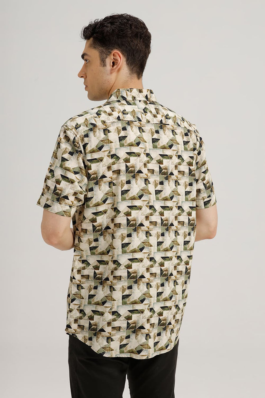 BASICS SLIM FIT INCENCE BEIGE VISCOSE DIGITAL PRINTED HALFSLEEVES SHIRT