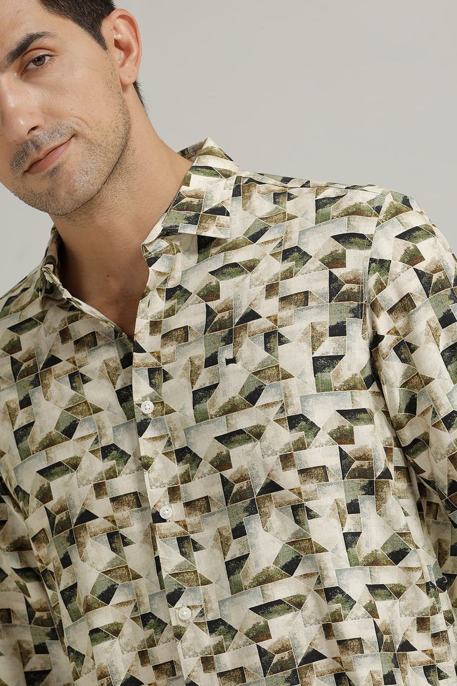 BASICS SLIM FIT INCENCE BEIGE VISCOSE DIGITAL PRINTED SHIRT