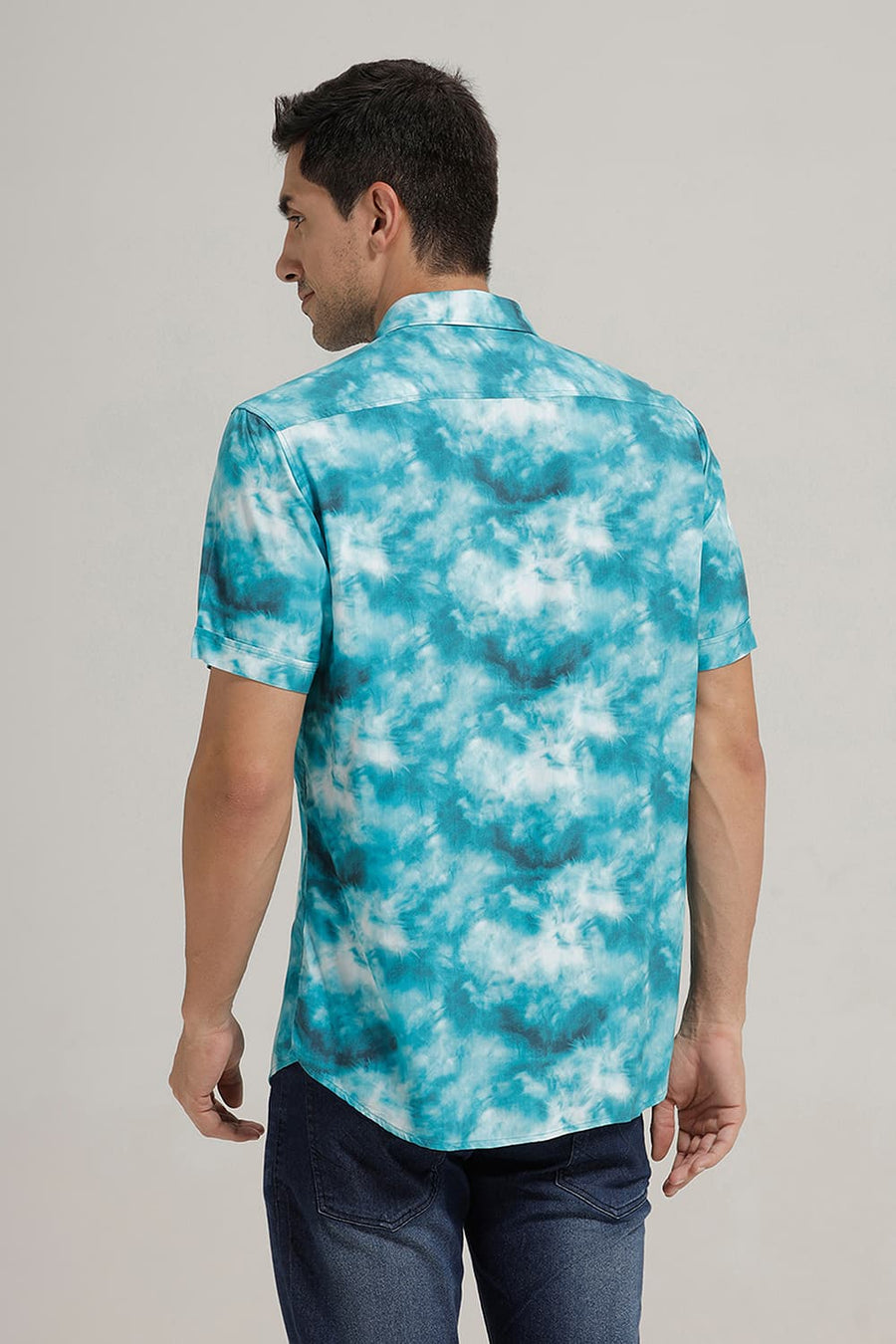 BASICS SLIM FIT EXOTIC TEAL VISCOSE DIGITAL PRINTED HALFSLEEVES SHIRT