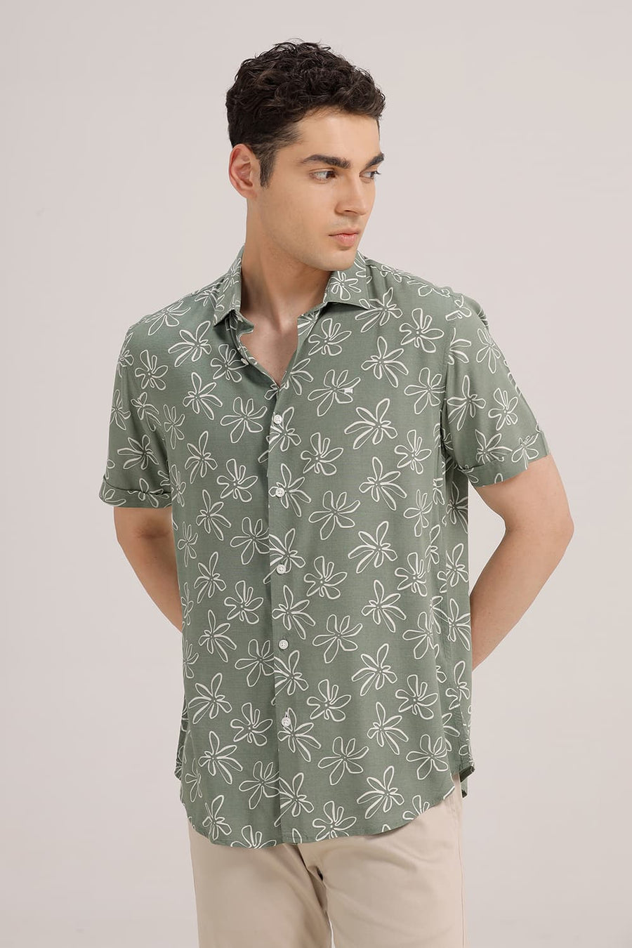 BASICS SLIM FIT FOREST GREEN VISCOSE PRINTED HALFSLEEVES SHIRT