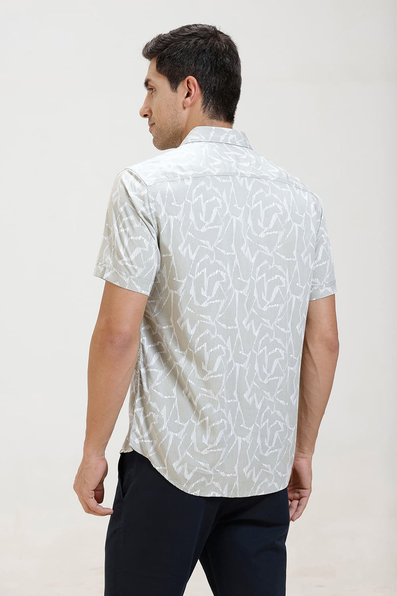SLIM FIT VISCOSE PRINTED HALFSLEEVES SHIRT