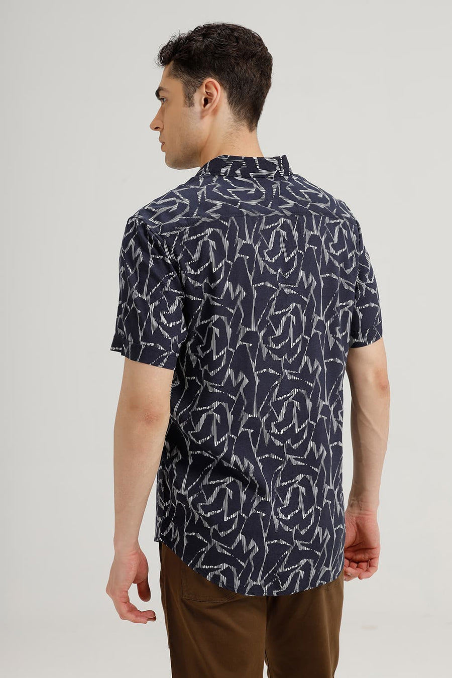 BASICS SLIM FIT INKWELL NAVY VISCOSE PRINTED HALFSLEEVES SHIRT