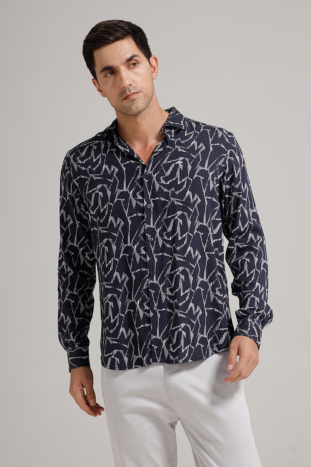 SLIM FIT VISCOSE PRINTED SHIRT