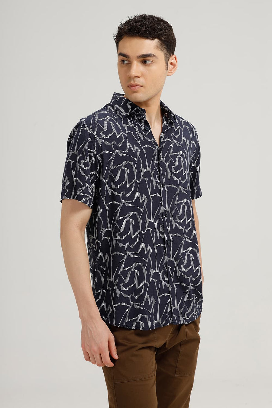 BASICS SLIM FIT INKWELL NAVY VISCOSE PRINTED HALFSLEEVES SHIRT