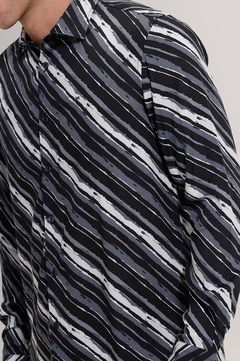 SLIM FIT VISCOSE PRINTED SHIRT