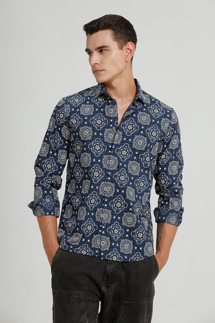 BASICS SLIM FIT MAJOLICA NAVY COTTON POPLIN PRINTED SHIRT
