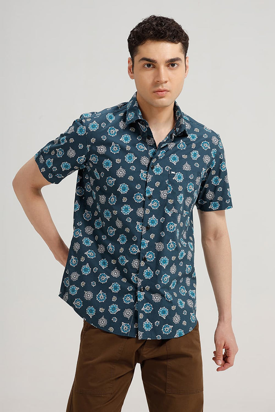 BASICS SLIM FIT ATLANTIC TURQUOISE COTTON POPLIN PRINTED HALFSLEEVES SHIRT