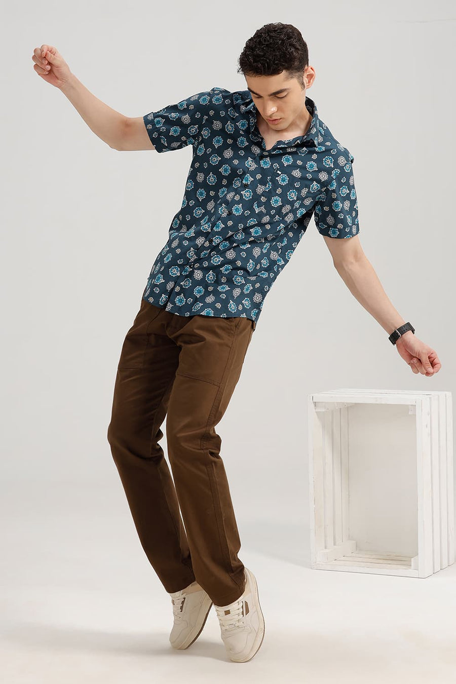 BASICS SLIM FIT ATLANTIC TURQUOISE COTTON POPLIN PRINTED HALFSLEEVES SHIRT