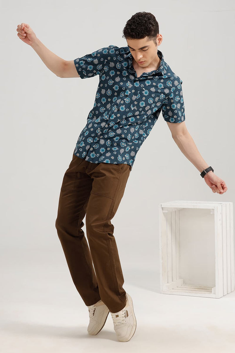 SLIM FIT COTTON POPLIN PRINTED HALFSLEEVES SHIRT