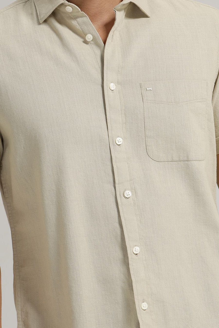 BASICS SLIM FIT ELM GREEN COTTON HOPSACK DOBBY HALFSLEEVES SHIRT