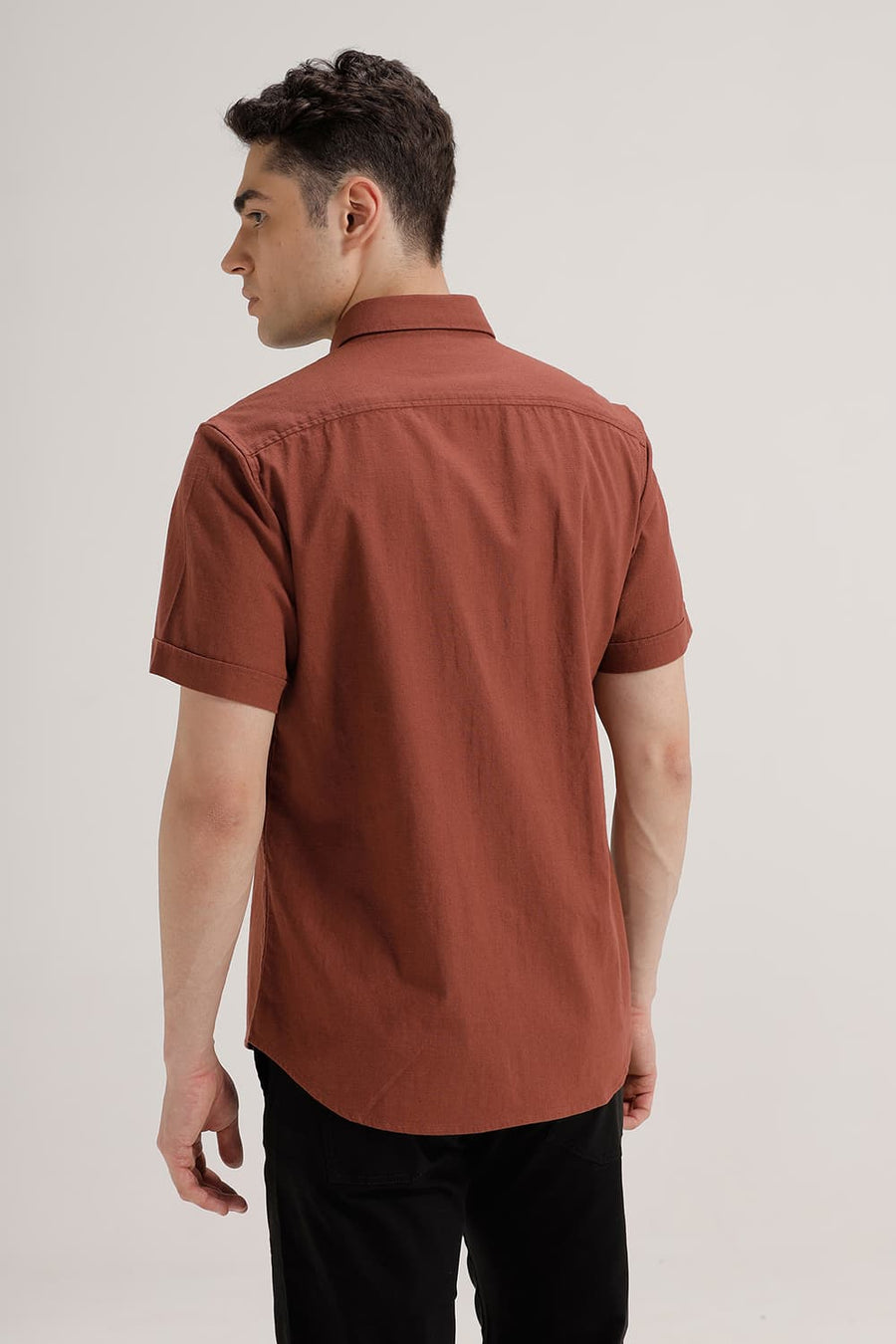 BASICS SLIM FIT ROASTED BRICK SLUB COTTON STRETCH HALFSLEEVES SHIRT