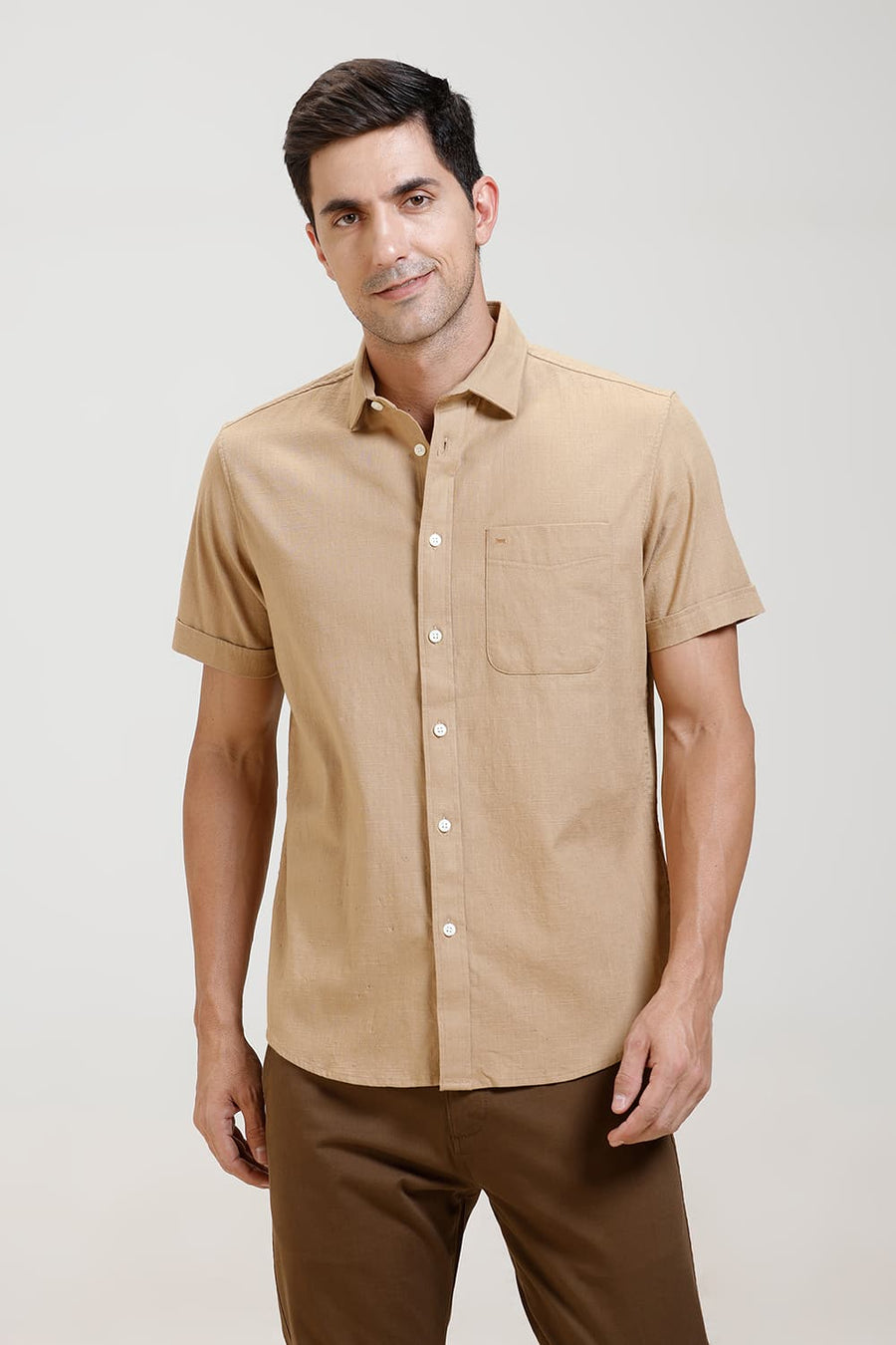 BASICS SLIM FIT KHAKI LEAF SLUB COTTON STRETCH HALFSLEEVES SHIRT