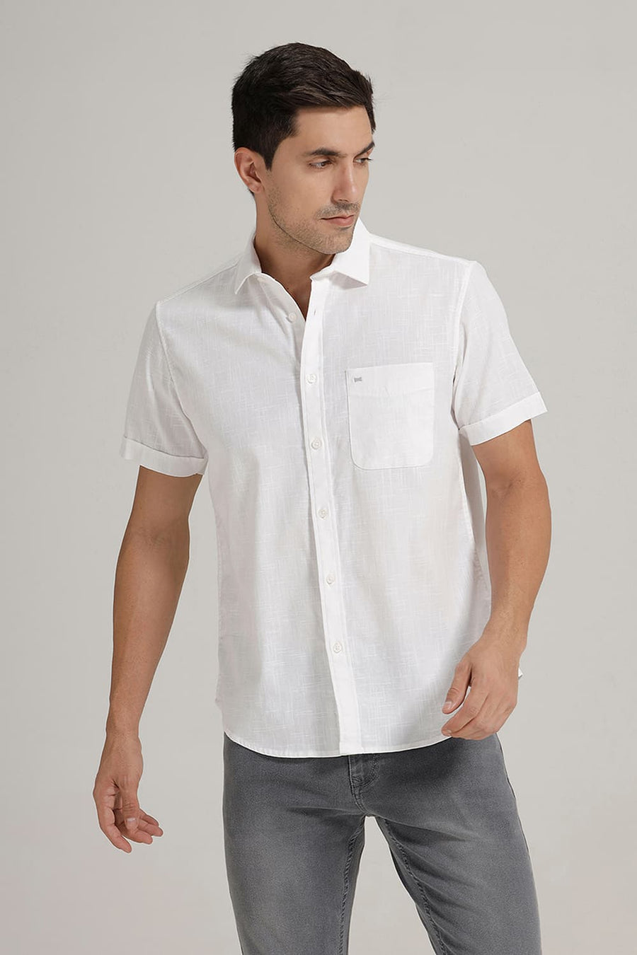 BASICS SLIM FIT LUCENT WHITE SLUB COTTON STRETCH HALFSLEEVES SHIRT