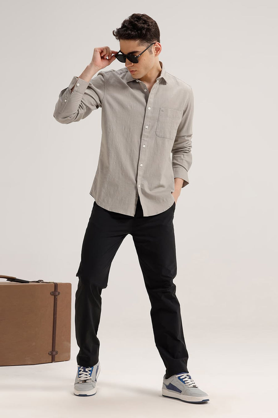 BASICS SLIM FIT FOSSIL GREY SLUB COTTON STRETCH SHIRT