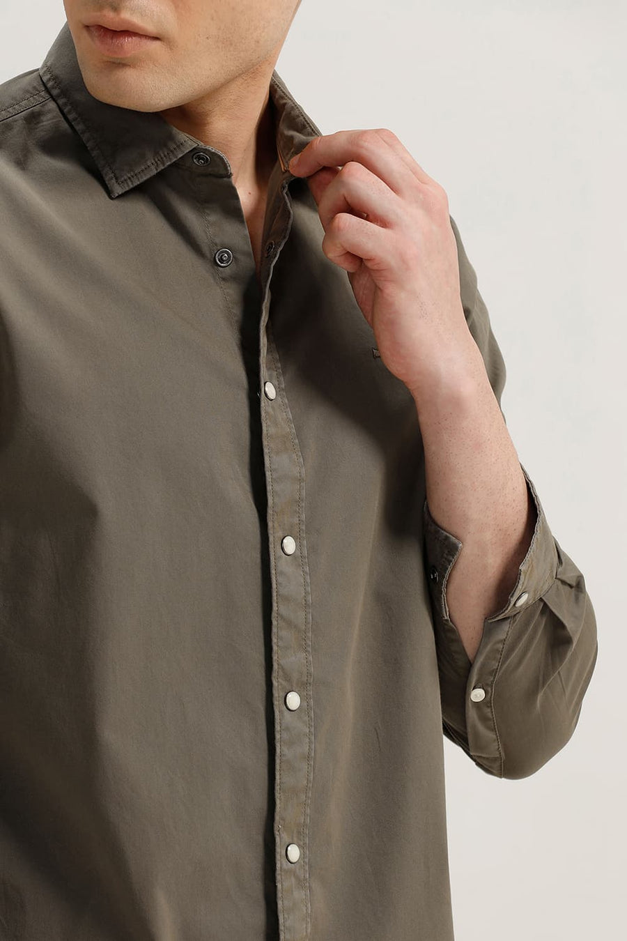 BASICS SLIM FIT OLIVE CLOVER COTTON TWILL SHIRT