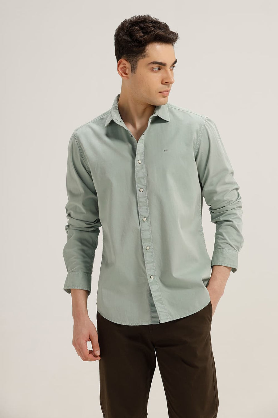 BASICS SLIM FIT SMOKE GREEN COTTON TWILL SHIRT
