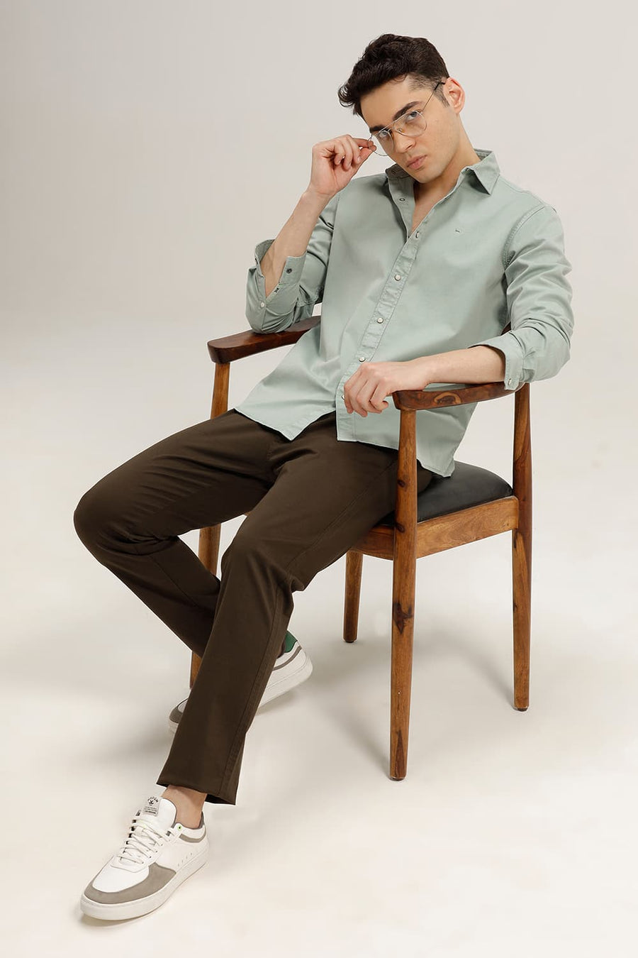 BASICS SLIM FIT SMOKE GREEN COTTON TWILL SHIRT