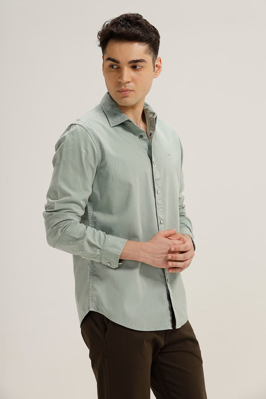 BASICS SLIM FIT SMOKE GREEN COTTON TWILL SHIRT