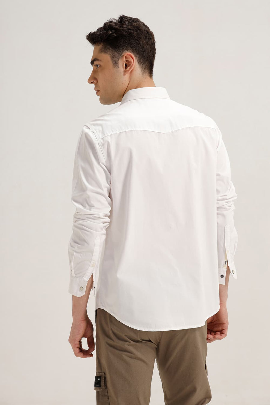 BASICS SLIM FIT LUCENT WHITE COTTON TWILL SHIRT