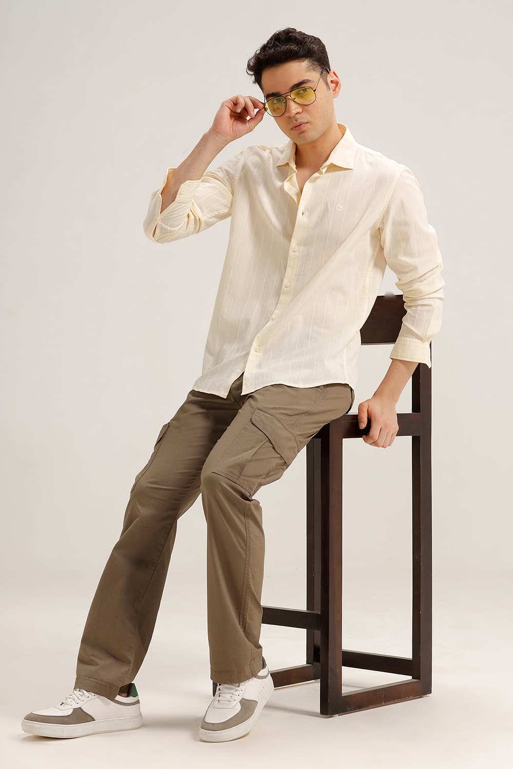 BASICS SLIM FIT AFTERGLOW OFFWHITE COTTON SEERSUCKER CRINKLE DOBBY STRIPE SHIRT