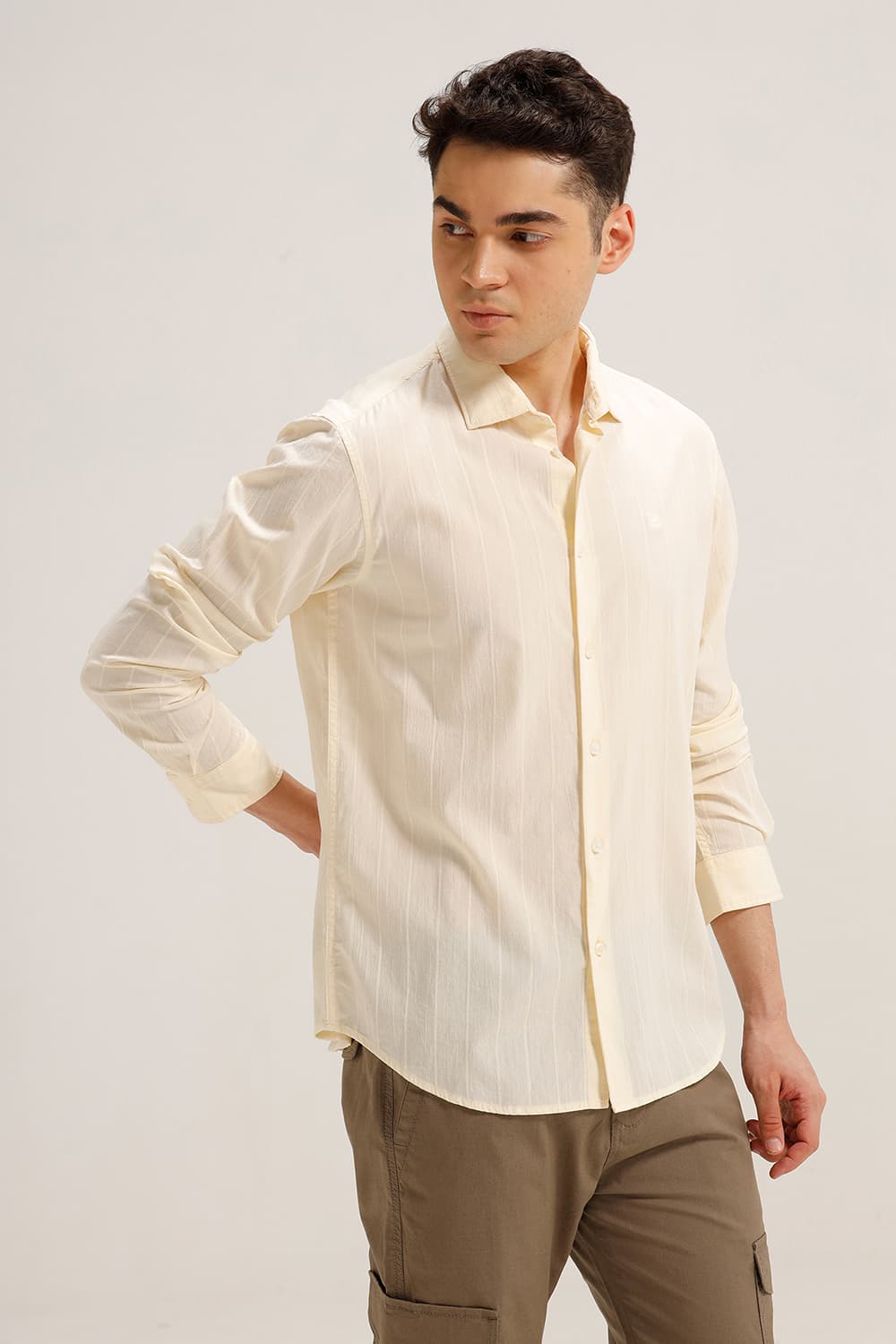 BASICS SLIM FIT AFTERGLOW OFFWHITE COTTON SEERSUCKER CRINKLE DOBBY STRIPE SHIRT
