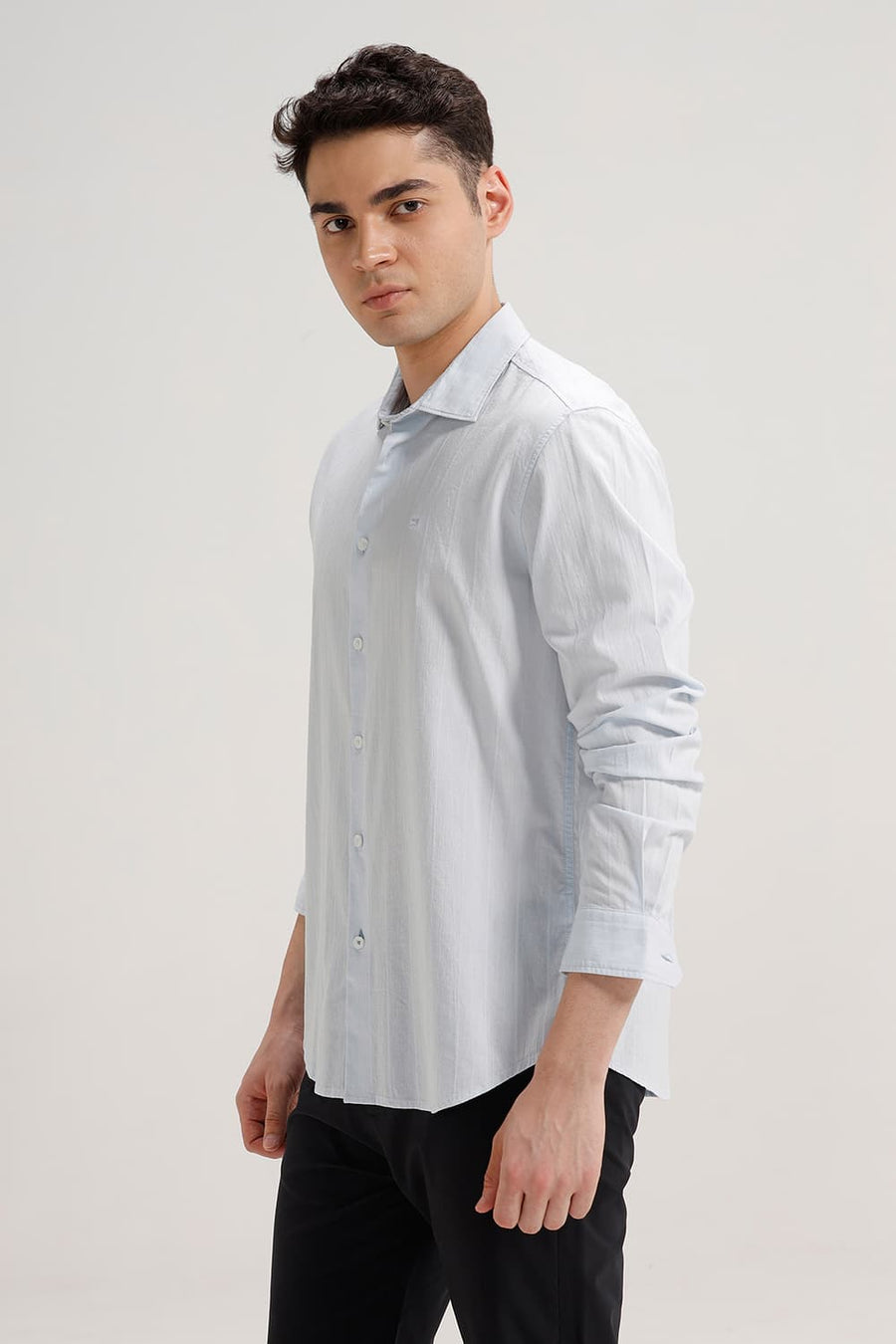 BASICS SLIM FIT BLUE SKYRIDE COTTON SEERSUCKER CRINKLE DOBBY STRIPE SHIRT