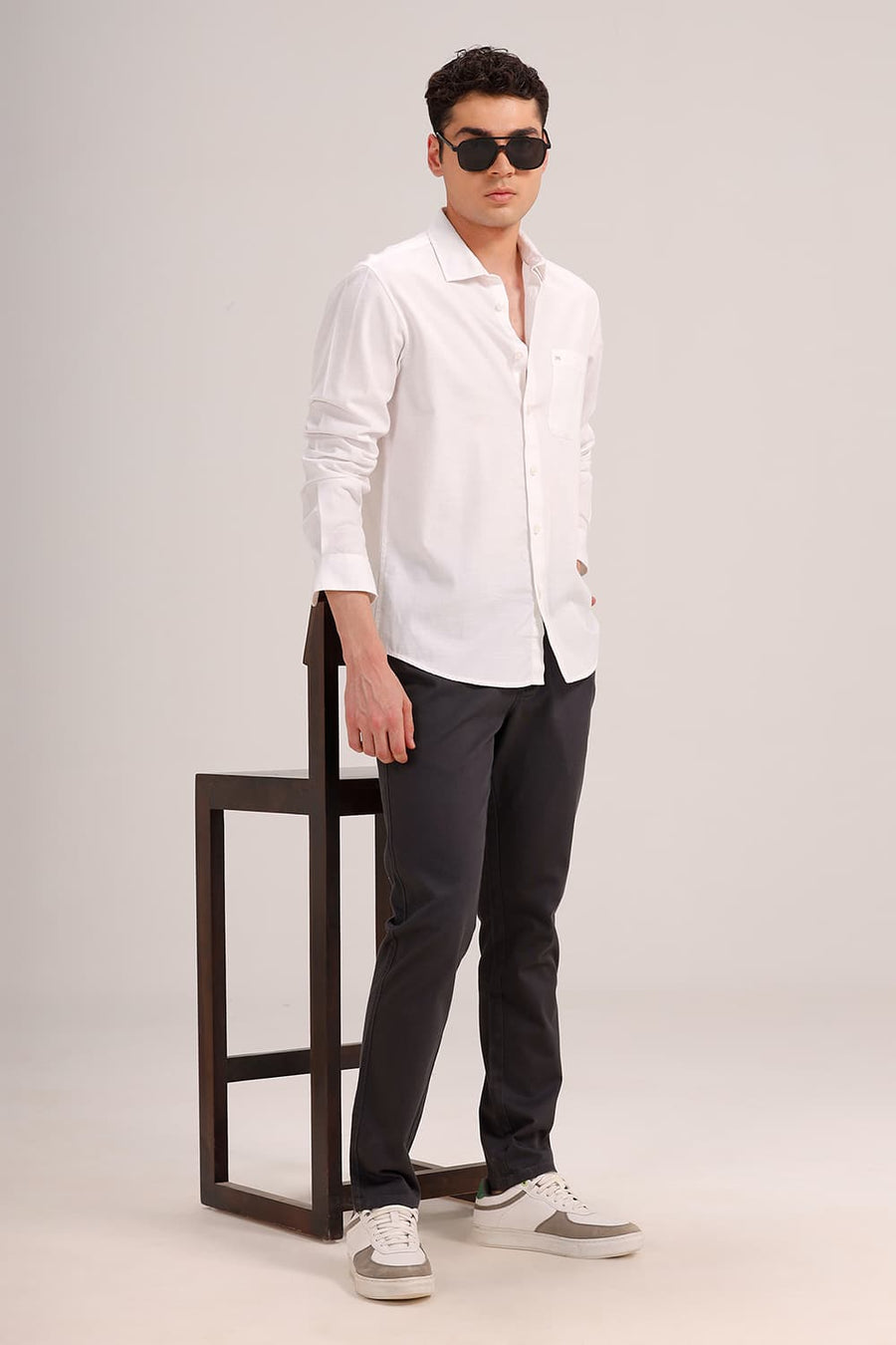 BASICS SLIM FIT BRIGHT WHITE BROKEN TWILL SHIRT