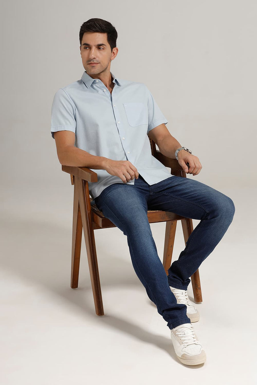 BASICS SLIM FIT BLUE FOG BROKEN TWILL HALFSLEEVES SHIRT