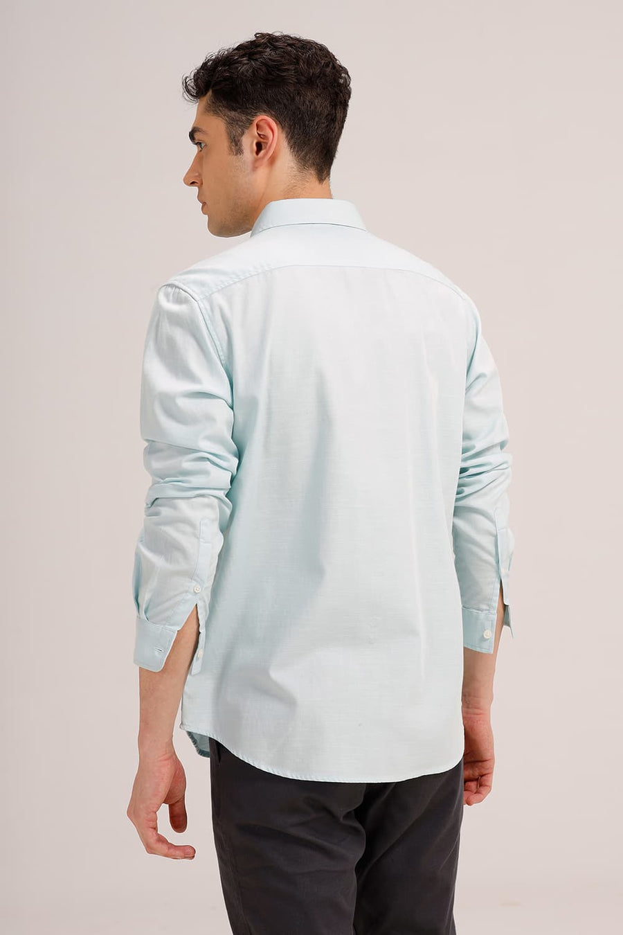 BASICS SLIM FIT TINTED AQUA BROKEN TWILL SHIRT