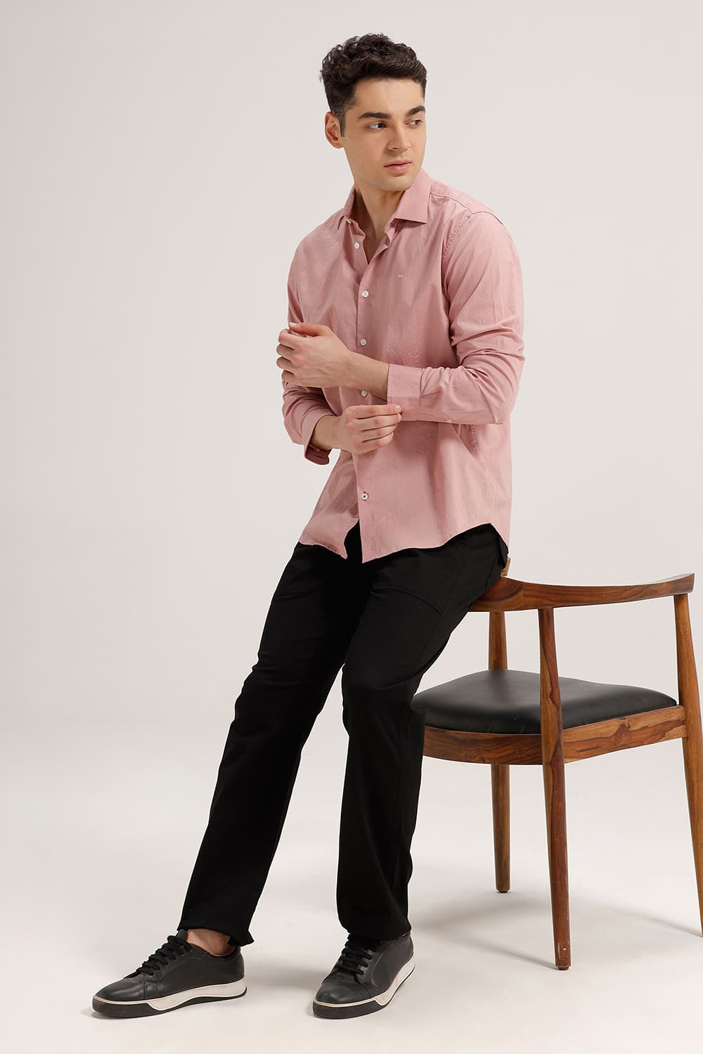 SLIM FIT COTTON DOBBY STRIPE SHIRT