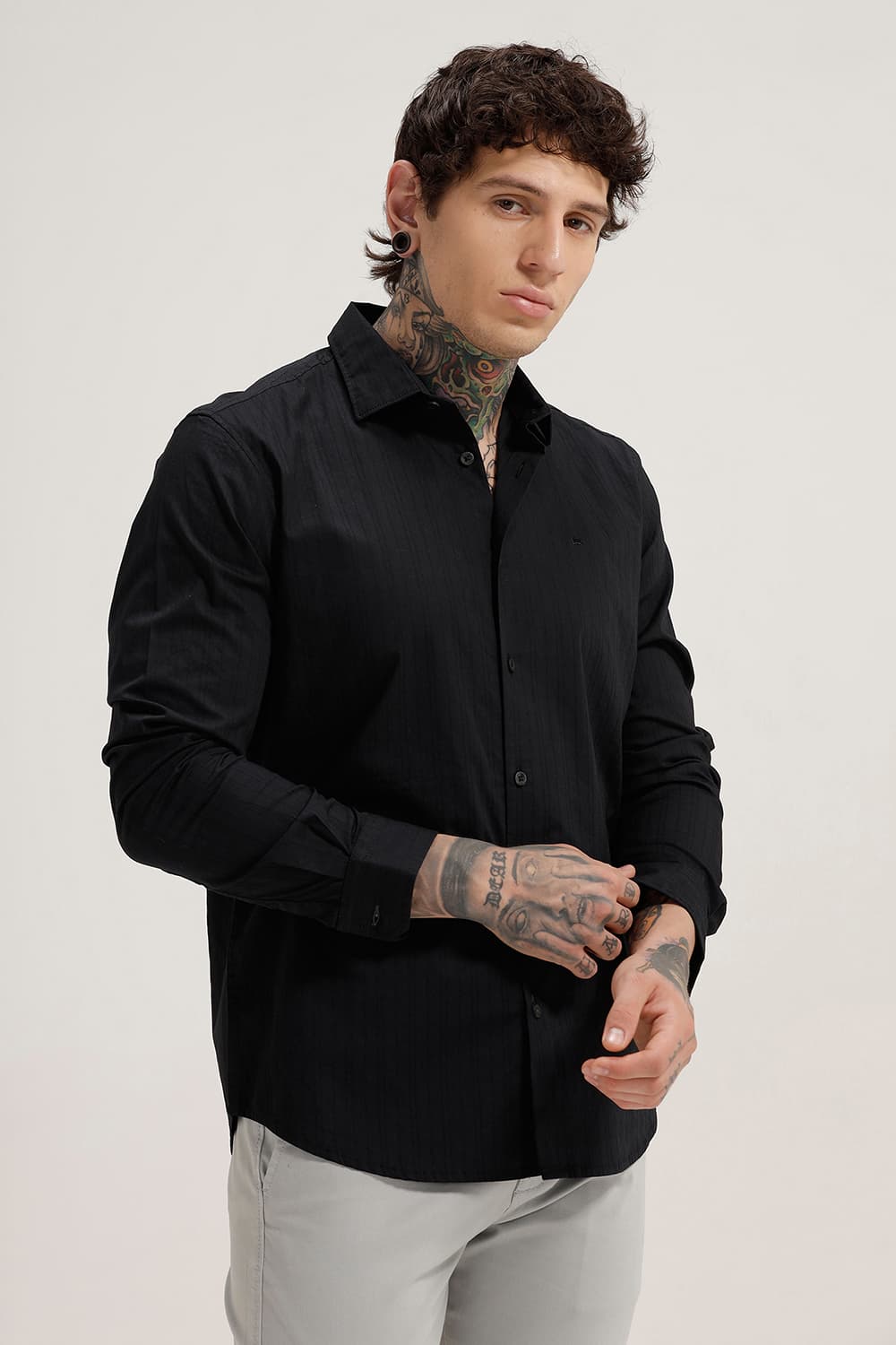 SLIM FIT COTTON DOBBY STRIPE SHIRT