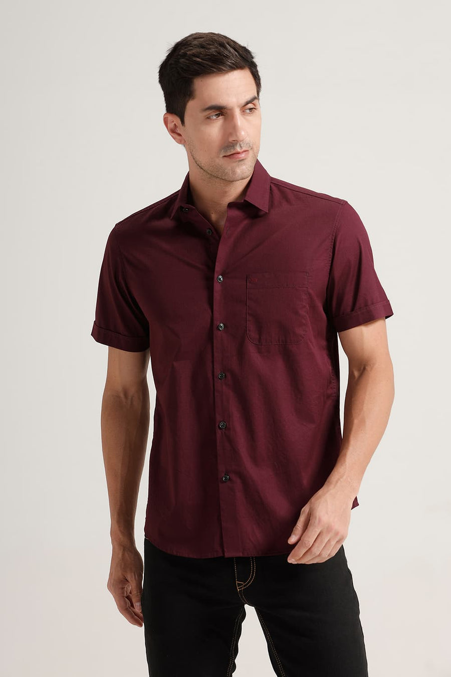 BASICS SLIM FIT FIG WINE COTTON TWILL HALFSLEEVES SHIRT