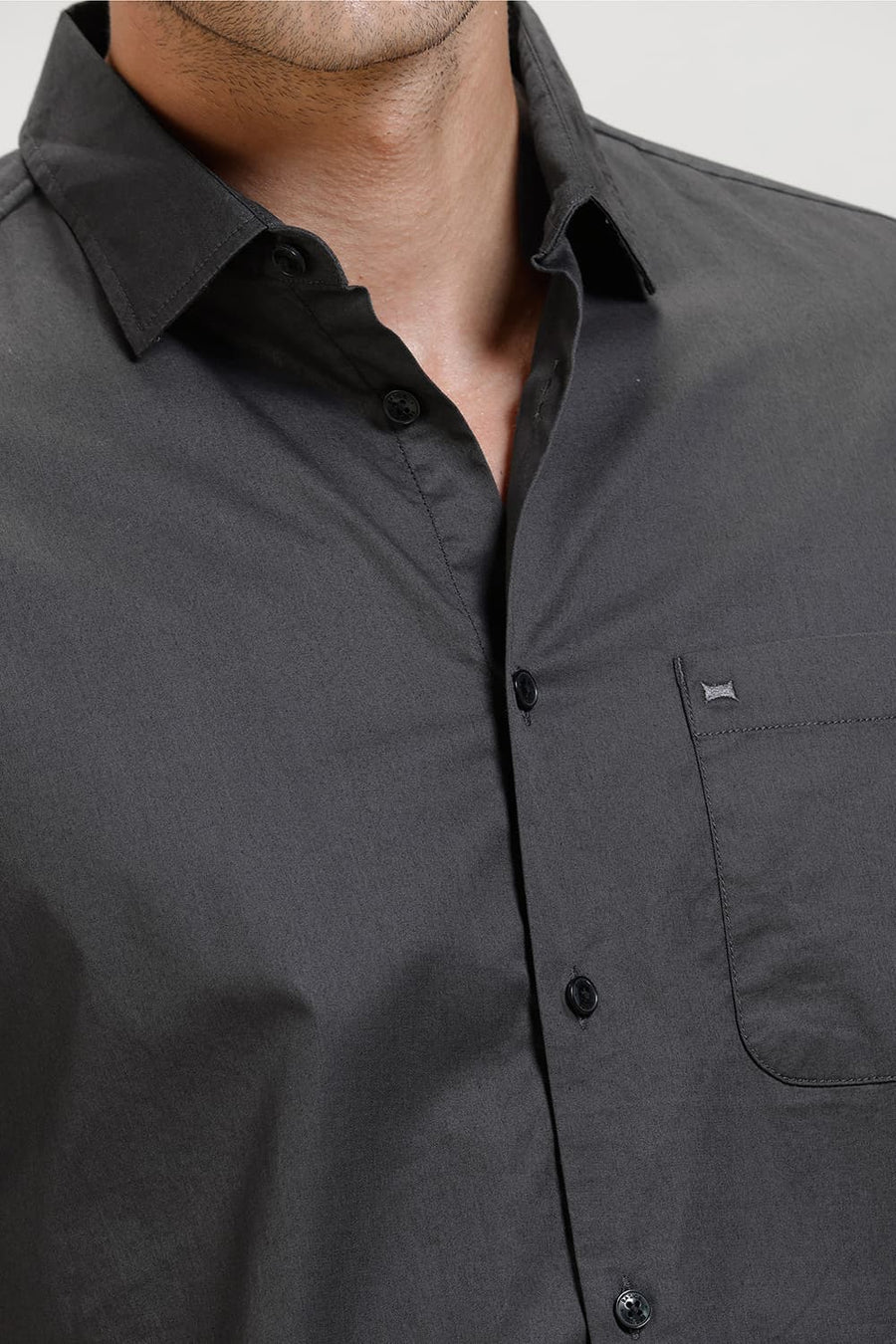 BASICS SLIM FIT CARBON GREY COTTON TWILL HALFSLEEVES SHIRT
