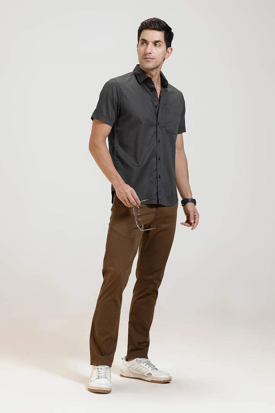 BASICS SLIM FIT CARBON GREY COTTON TWILL HALFSLEEVES SHIRT