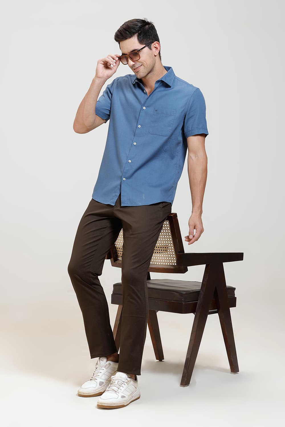 SLIM FIT COTTON BIRDS EYE DOBBY HALFSLEEVES SHIRT