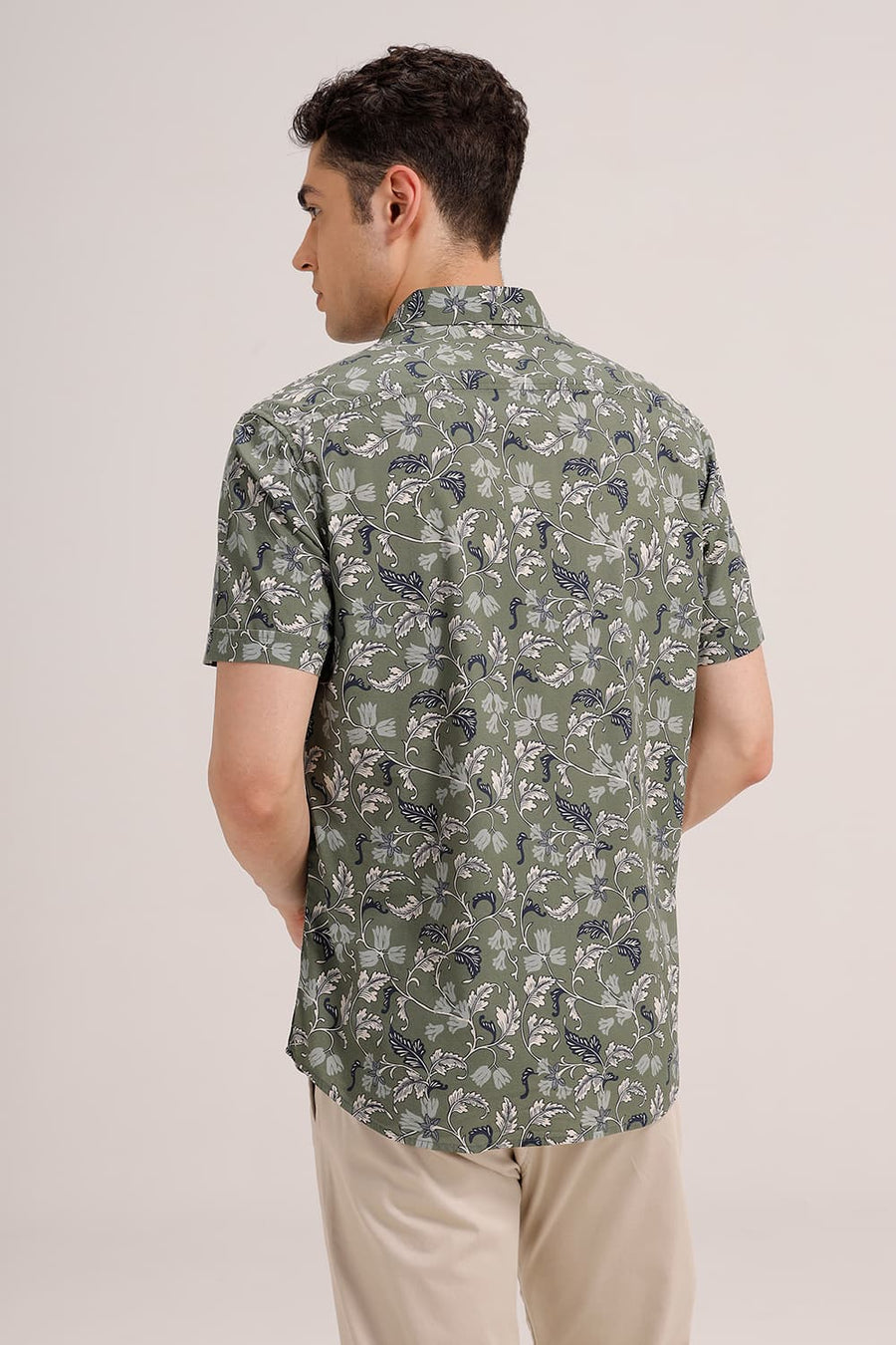 BASICS SLIM FIT DOUGLAS OLIVE COTTON VISCOSE PRINTED HALFSLEEVES SHIRT