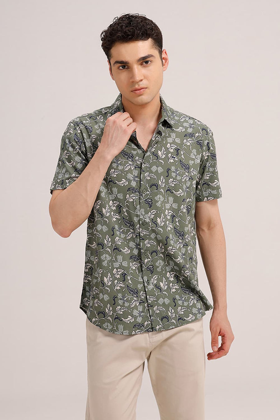 BASICS SLIM FIT DOUGLAS OLIVE COTTON VISCOSE PRINTED HALFSLEEVES SHIRT