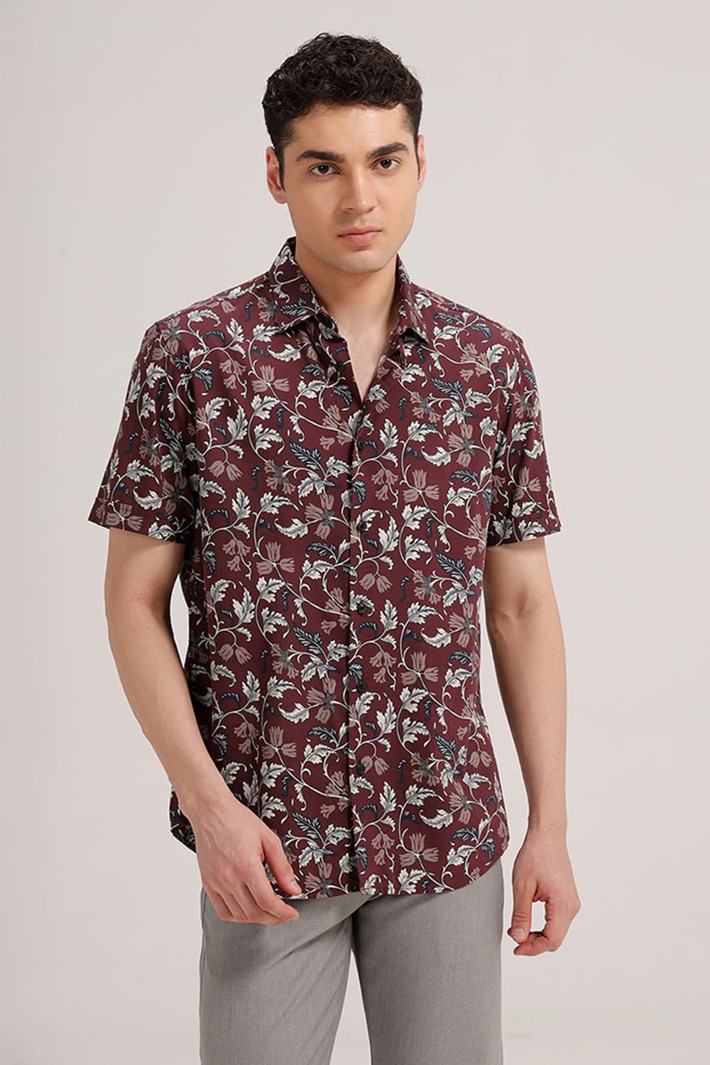 SLIM FIT COTTON VISCOSE PRINTED HALFSLEEVES SHIRT