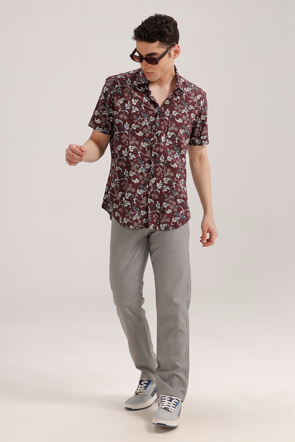 SLIM FIT COTTON VISCOSE PRINTED HALFSLEEVES SHIRT