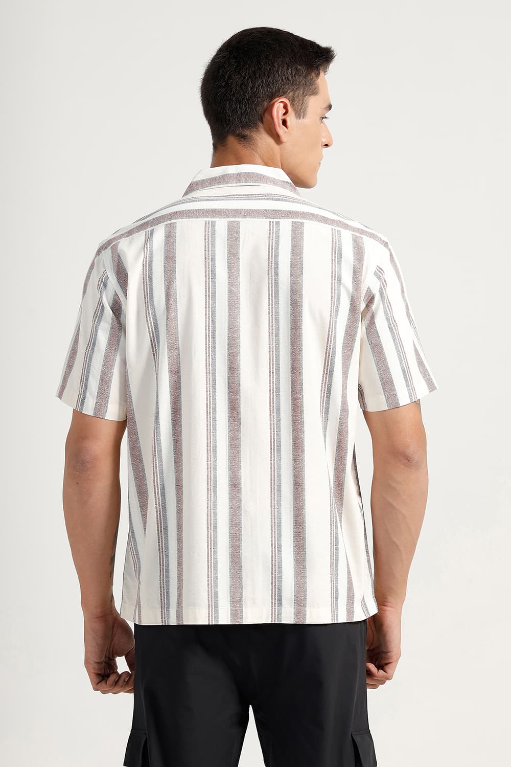 RELAXED FIT COTTON VISCOSE PRINTED STRIPE HALFSLEEVES SHIRT