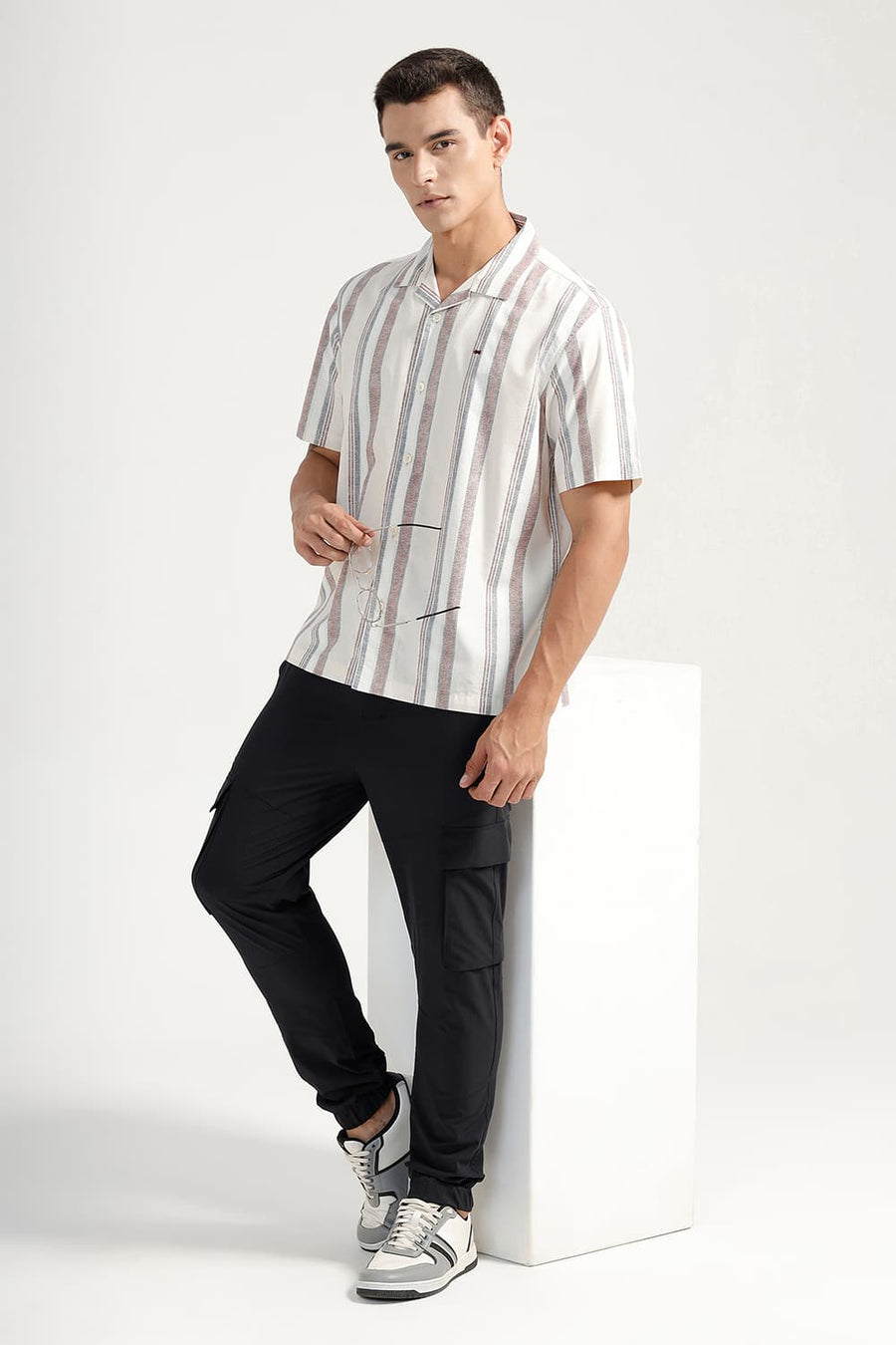 BASICS RELAXED FIT BEIGE GARDENIA COTTON VISCOSE PRINTED STRIPE HALFSLEEVES SHIRT