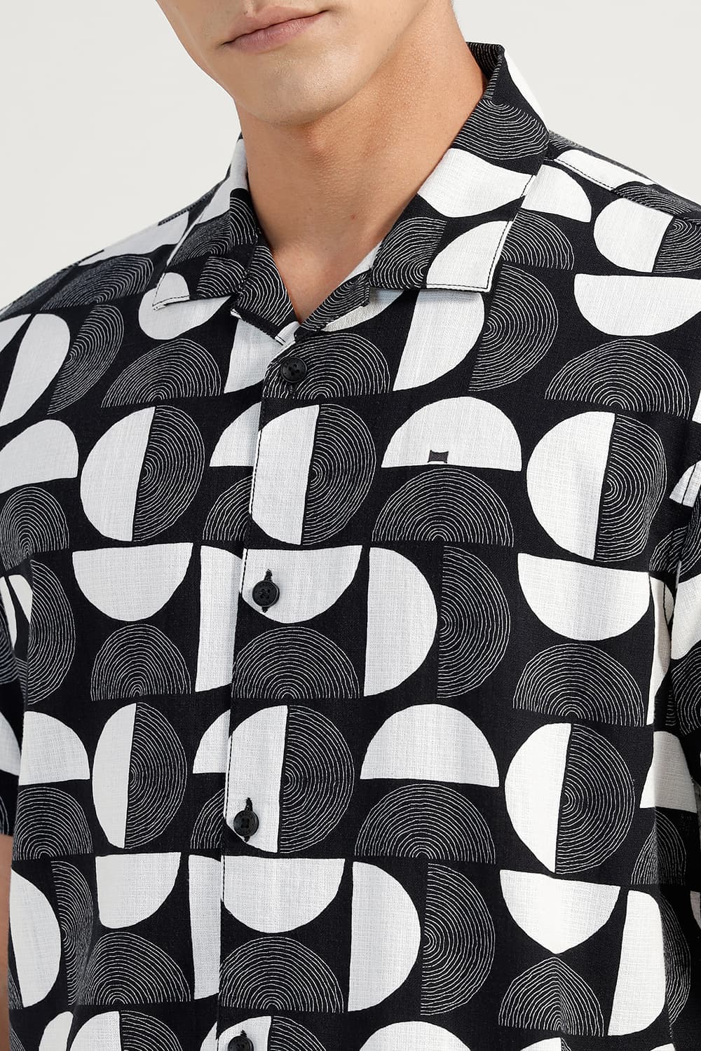 RELAXED FIT COTTON HOPSACK PRINTED HALFSLEEVES SHIRT