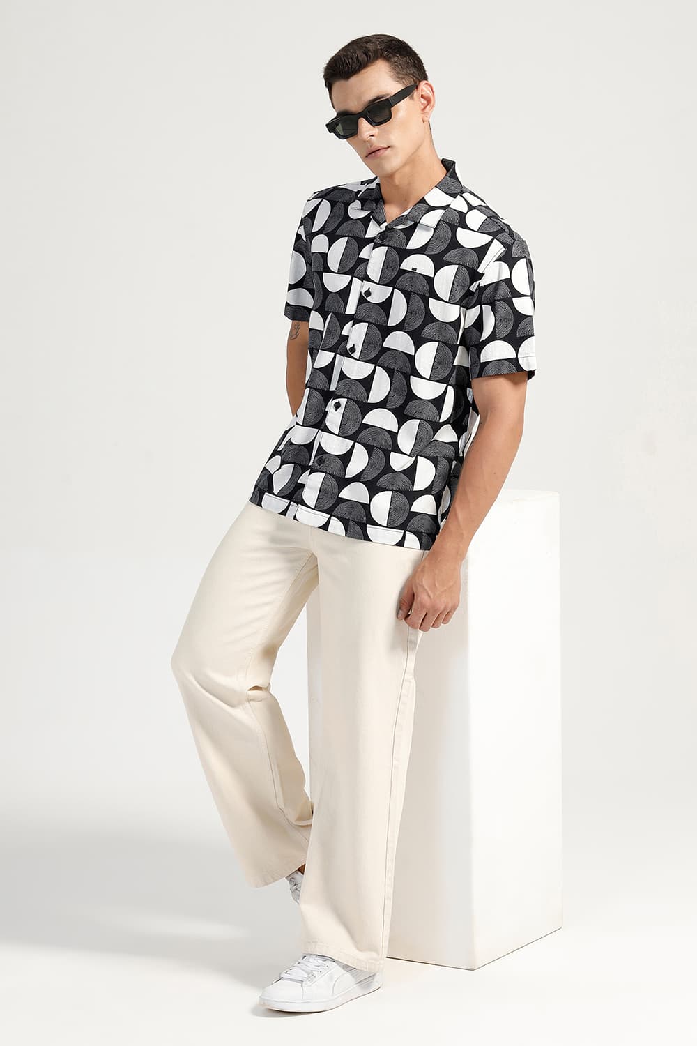 RELAXED FIT COTTON HOPSACK PRINTED HALFSLEEVES SHIRT